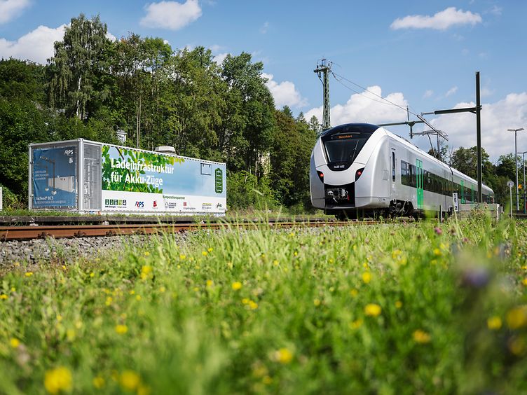 Ladeinfrastruktur für Akku-Züge